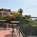 Bed & Breakfast Stella Marina Aci Trezza